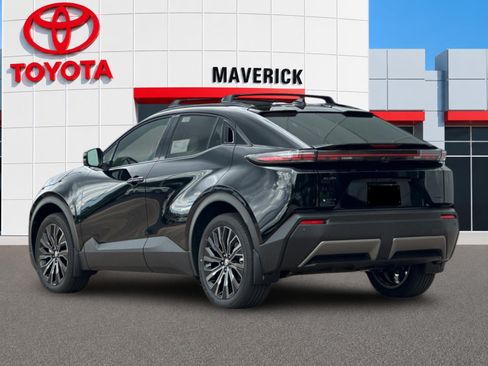 New 2026 Toyota C-HR AWD/4WD image 3