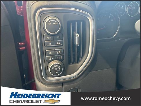 Certified 2022 Chevrolet Silverado 1500 LTZ AWD/4WD image 32