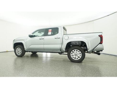 New 2025 Toyota Tacoma SR5 image 20