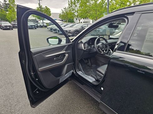 New 2026 MAZDA CX-90 Plug-In Hybrid w/Premium Sport AWD/4WD image 21