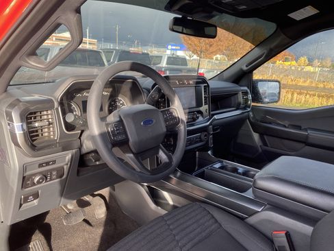 Used 2022 Ford F150 XL w/ STX Appearance Package image 9