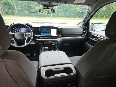Used 2025 Chevrolet Silverado 1500 RST w/ Convenience Package II AWD/4WD image 24