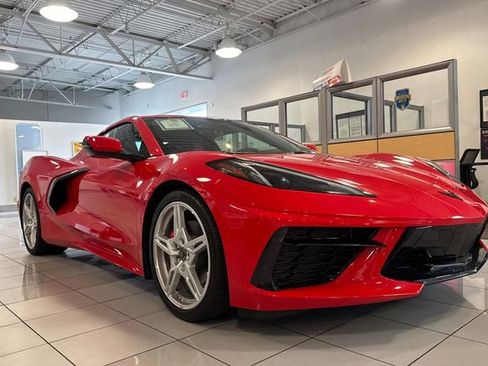 Used 2023 Chevrolet Corvette Stingray Coupe w/ 1LT RWD image 2