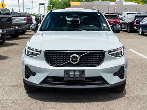 Used 2024 Volvo XC40 B5 Core AWD/4WD image 20