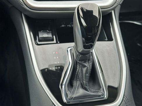 Certified 2025 Subaru Outback Onyx Edition image 20