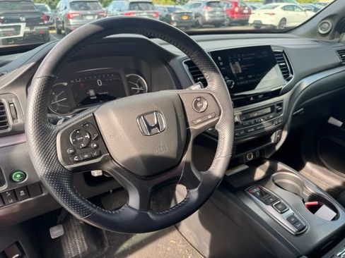 Used 2023 Honda Passport EX-L image 14