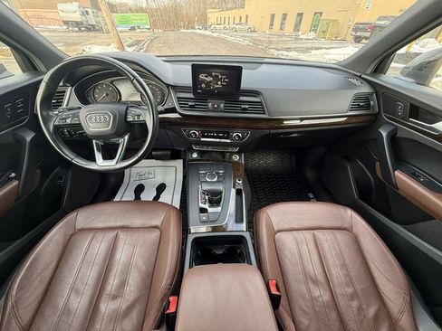 Used 2019 Audi Q5 2.0T Premium w/ Convenience Package image 28