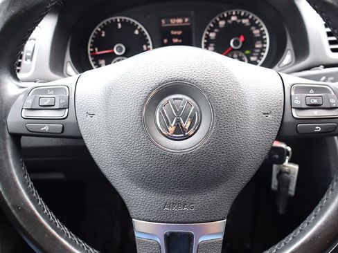 Used 2015 Volkswagen Passat TDI SE FWD image 27