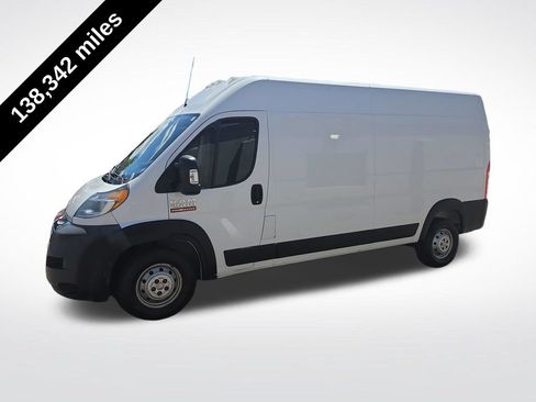 Used 2020 RAM ProMaster 2500 w/ Interior Convenience Group FWD image 2