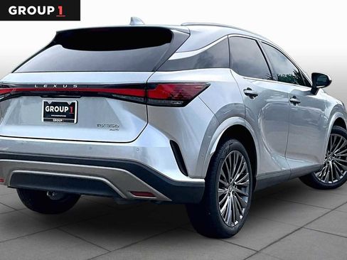 Used 2024 Lexus RX 350 AWD w/ Convenience Package image 11