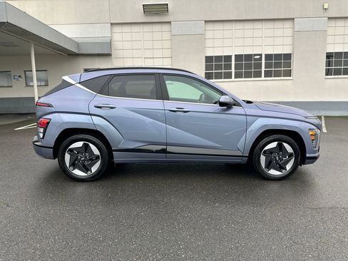 Certified 2024 Hyundai Kona Limited image 7