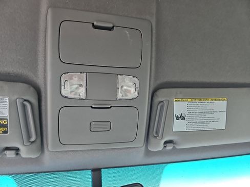 Used 2011 Toyota Tacoma 4x4 Access Cab V6 w/ SR5 Pkg #2 image 22