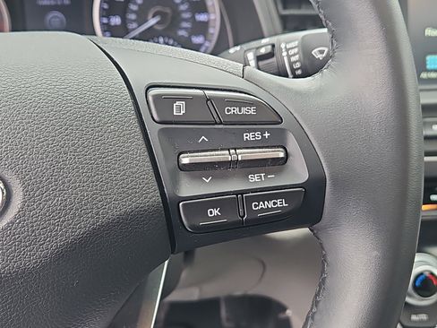 Used 2020 Hyundai Elantra Value Edition image 15