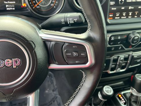 Used 2021 Jeep Gladiator Overland w/ Popular Equipment Package image 34