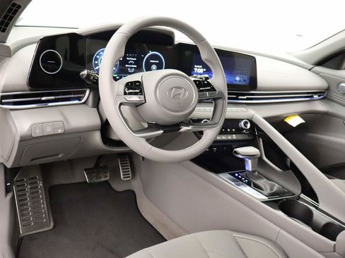 New 2026 Hyundai Elantra SEL Sport image 13