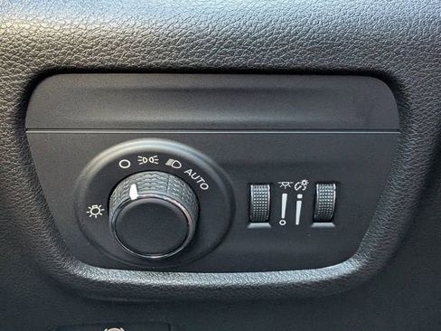 New 2025 Jeep Grand Cherokee L Laredo w/ Luxury Tech Group I image 26