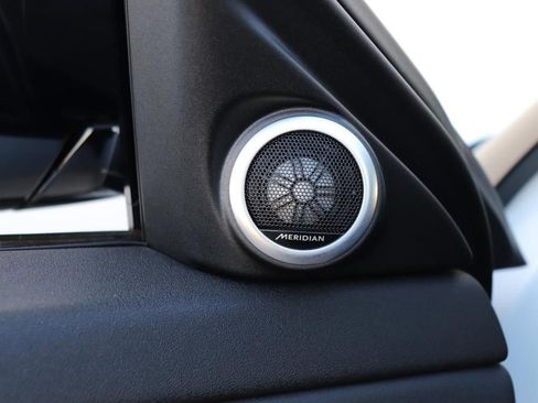 Used 2023 Land Rover Range Rover Evoque SE image 55