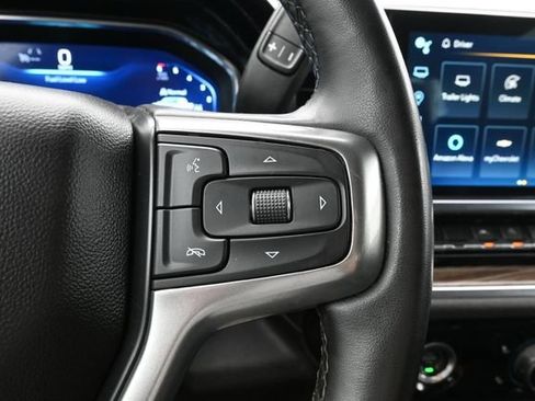 Used 2023 Chevrolet Silverado 1500 LT w/ Protection Package AWD/4WD image 23