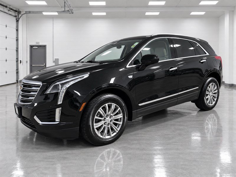 Used 2017 Cadillac XT5 Luxury w/ LPO, Wheel Lock Package AWD/4WD image 11