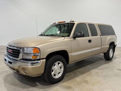 Used 2005 GMC Sierra 1500 SLT w/ Light Duty Power Package