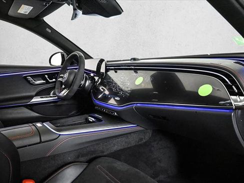 New 2026 Mercedes-Benz E 53 AMG e 4MATIC Sedan image 24