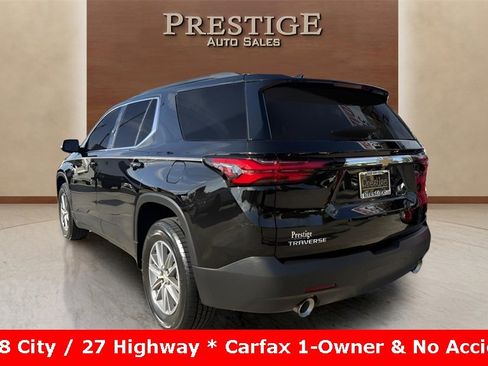 Used 2022 Chevrolet Traverse LT image 15