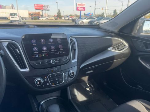 Used 2023 Chevrolet Malibu LT w/ Driver Confidence Package FWD image 29