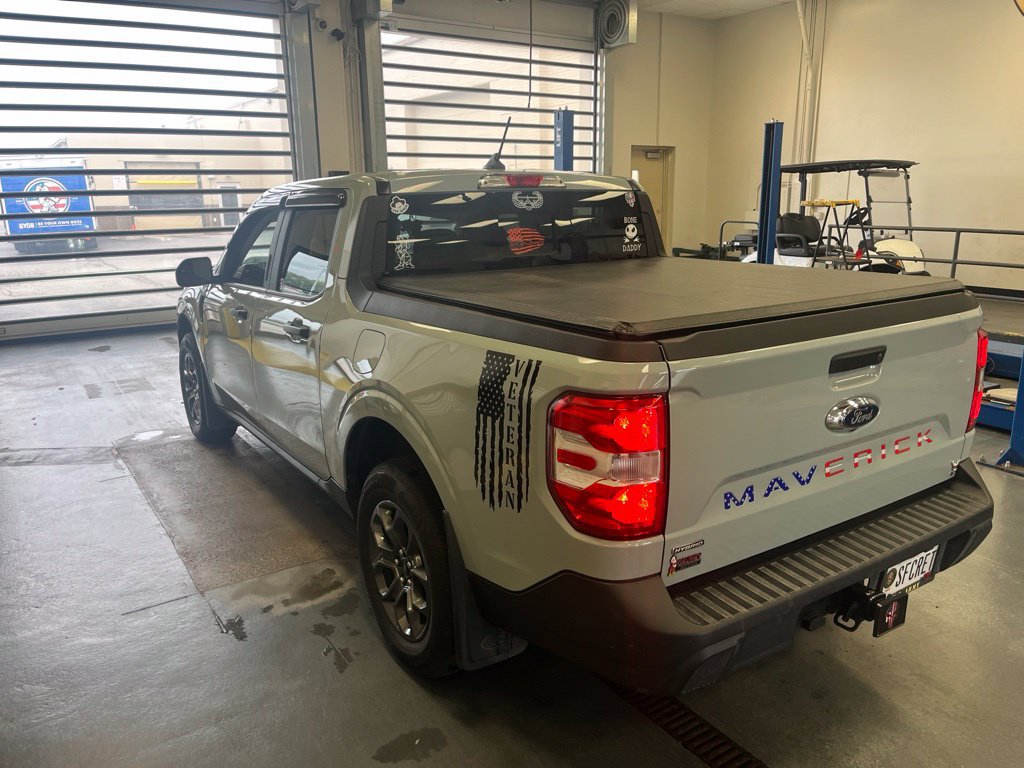Used 2023 Ford Maverick XLT FWD image 5