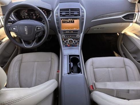 Used 2017 Lincoln MKZ Reserve w/ Climate Package image 12