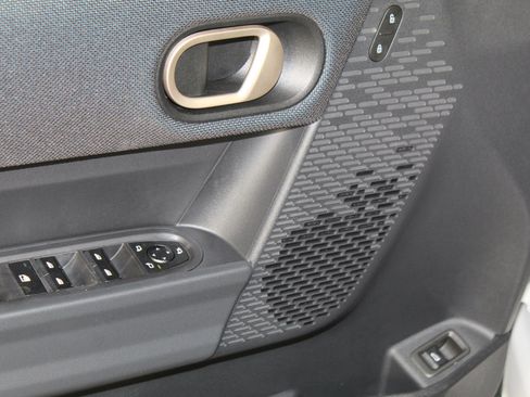 Used 2025 MINI Cooper S image 28