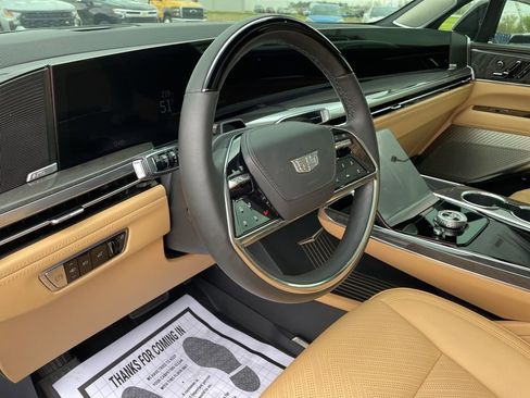 Used 2025 Cadillac Escalade IQ Sport 2 AWD/4WD image 11