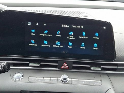 Certified 2023 Hyundai Elantra SEL w/ Convenience Package image 16