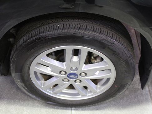 Used 2023 Ford Transit Connect XLT w/ Trailer Tow Package image 32