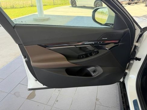 New 2027 BMW 530i w/ M Sport Package RWD image 14