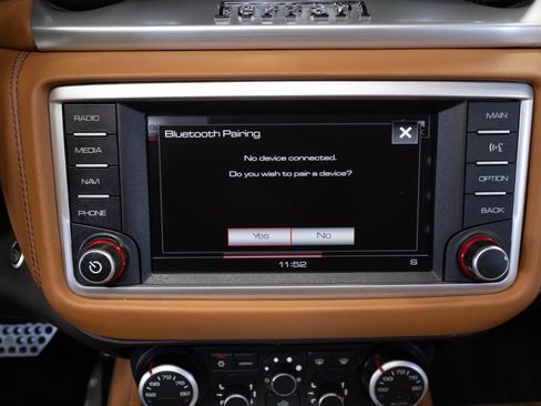 Used 2017 Ferrari California T RWD image 35