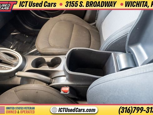 Used 2018 Kia Soul + FWD image 20