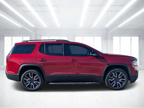 Used 2021 GMC Acadia SLT w/ Elevation Edition image 2