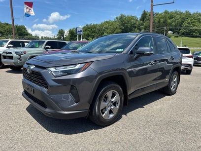 Used 2022 Toyota RAV4 XLE w/ Convenience Package