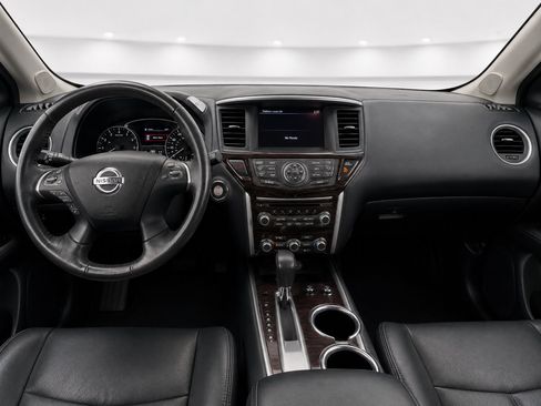 Used 2014 Nissan Pathfinder Platinum w/ Platinum Premium Package FWD image 15