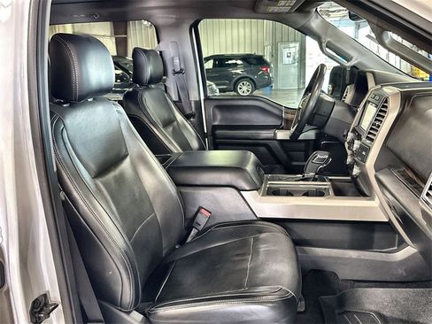 Used 2016 Ford F150 Lariat w/ Equipment Group 502A Luxury image 31