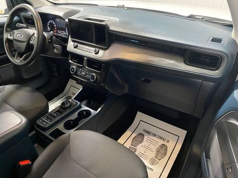 Used 2022 Ford Maverick XL image 3