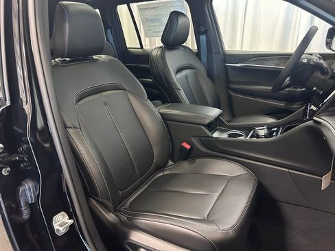 New 2026 Jeep Grand Cherokee Limited AWD/4WD image 23