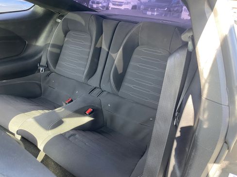 Used 2017 Ford Mustang GT image 15
