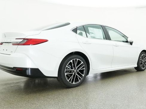 New 2026 Toyota Camry XLE image 28