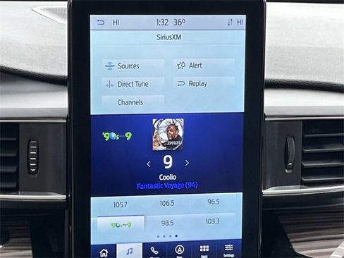 Certified 2023 Ford Explorer Limited w/ Limited Technology Package image 17