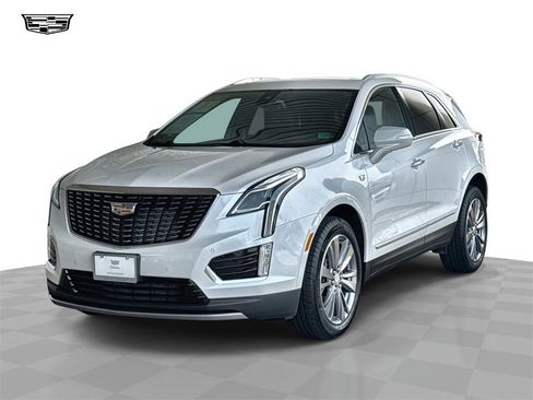 Certified 2025 Cadillac XT5 Premium Luxury image 1
