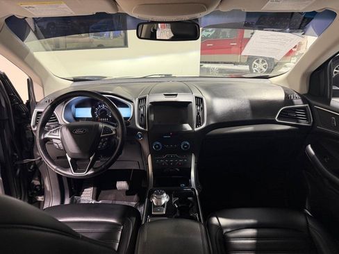 Used 2019 Ford Edge SEL w/ Equipment Group 201A image 21