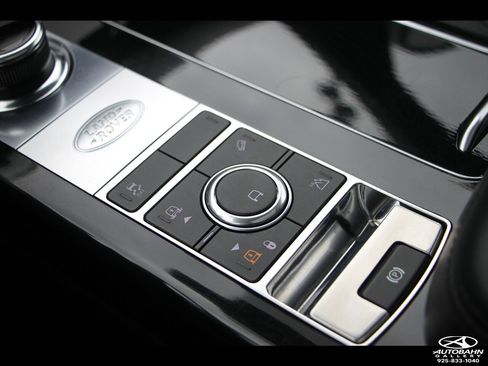 Used 2019 Land Rover Range Rover HSE AWD/4WD image 22