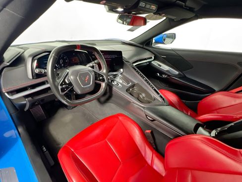 Used 2021 Chevrolet Corvette Stingray Coupe w/ 1LT RWD image 28