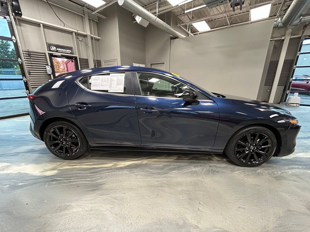 Used 2024 MAZDA MAZDA3 s FWD image 23